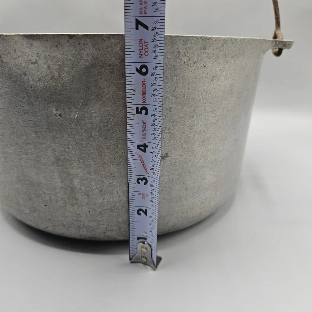 Vintage Super Maid Cast Aluminum 10 Quart Stockpot Spout Handle Kettle Caldron
